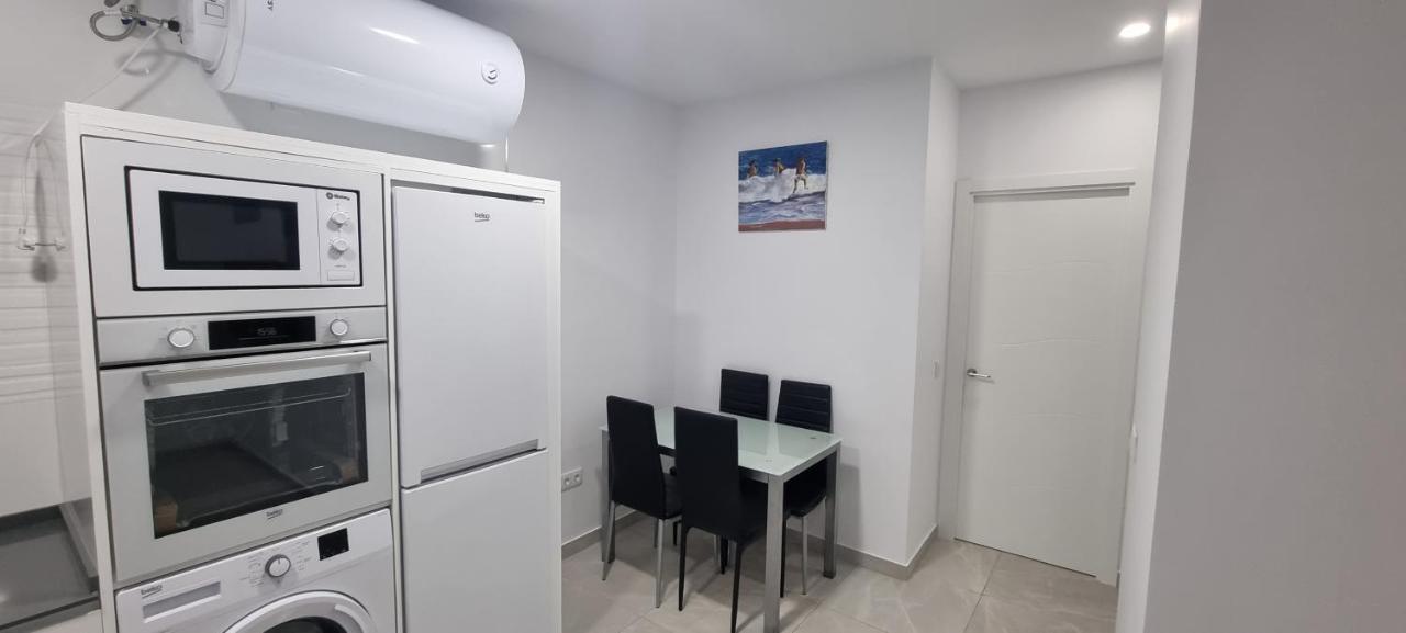 Apartamentos La Playa Barbate Exterior foto
